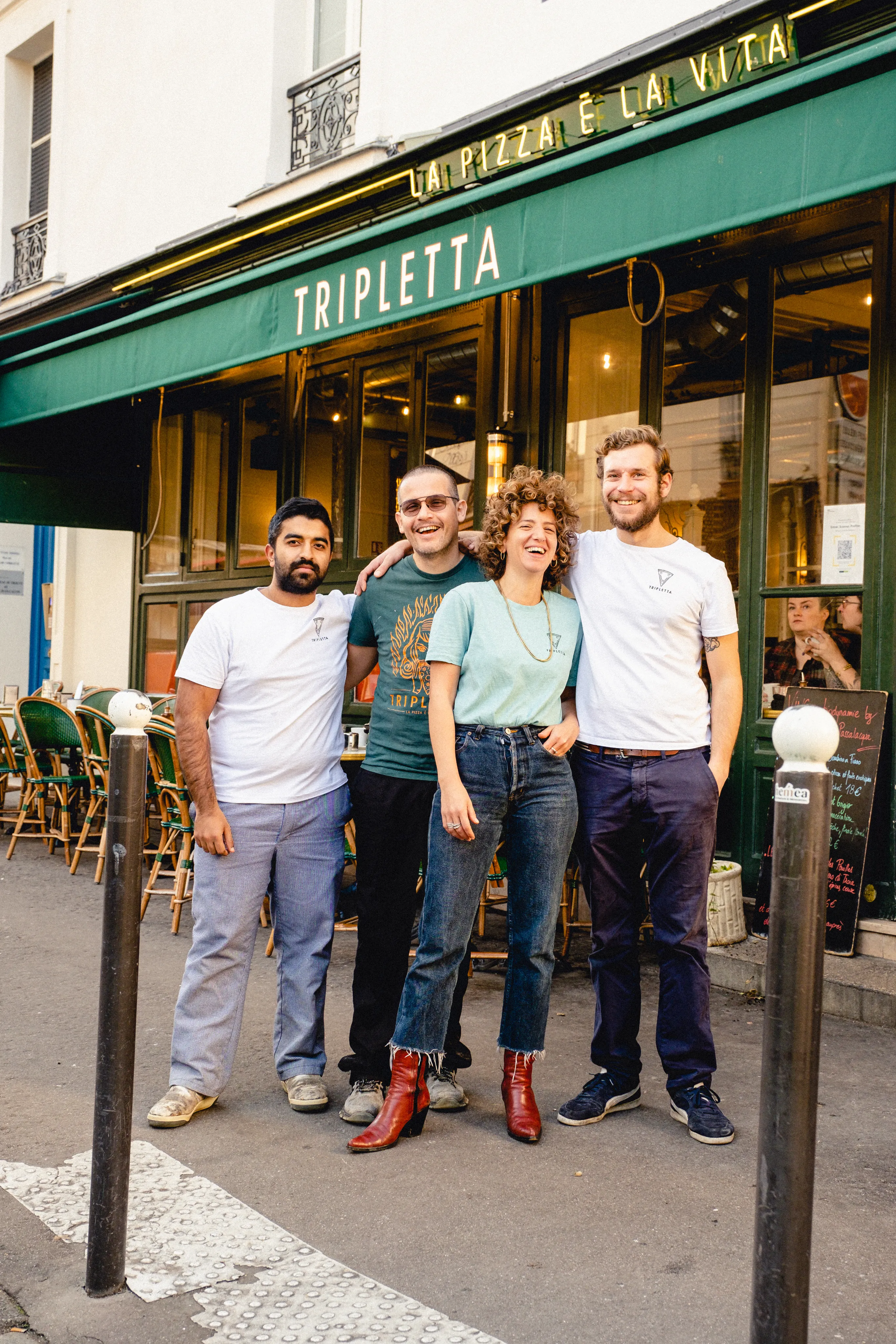 Le QG de quartier au cœur du Paris historique. Discrète, c’est l’adresse intimiste des habitués qu’on se passe de bouche à oreille.